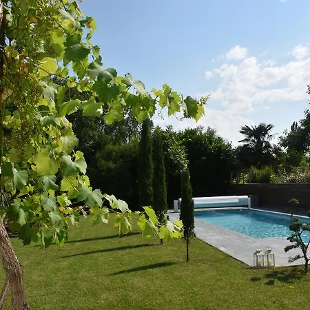 Maison Du Pierrou * Sorde-lʼAbbaye